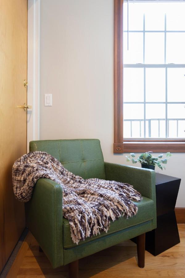 Spacious Stay Near Yale In Downtown New Haven Kültér fotó